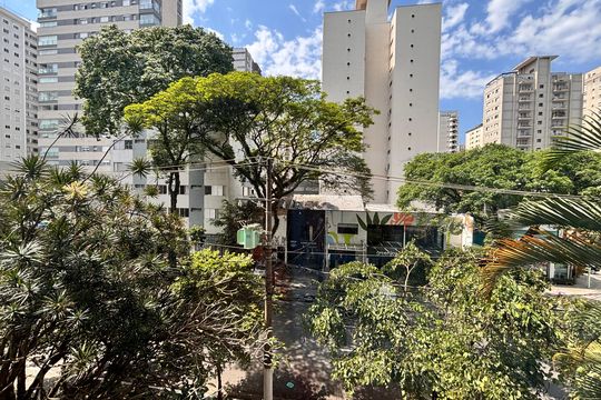 Vista de apartamento à venda com 3 quartos, 96m² em Indianópolis, São Paulo