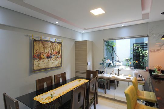 Cozinha de casa à venda com 3 quartos, 290m² em Santa Branca, Belo Horizonte