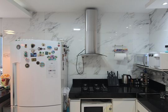 Cozinha de casa à venda com 3 quartos, 290m² em Santa Branca, Belo Horizonte