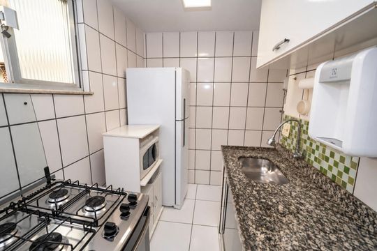 Cozinha/Área de serviço de apartamento à venda com 2 quartos, 39m² em Ramos, Rio de Janeiro