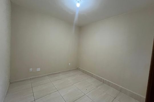 Quarto de apartamento para alugar com 1 quarto, 45m² em Taquara, Rio de Janeiro