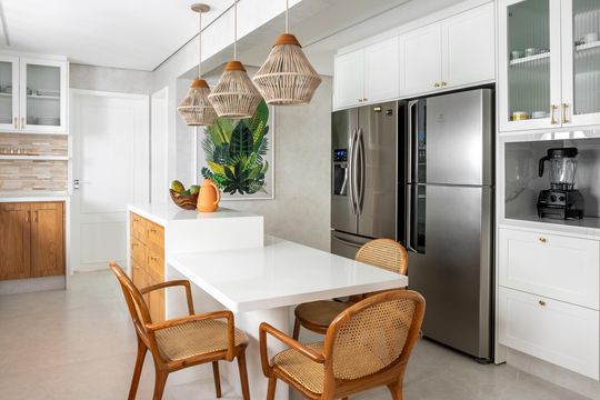 Cozinha de apartamento à venda com 4 quartos, 222m² em Jardim Europa, São Paulo