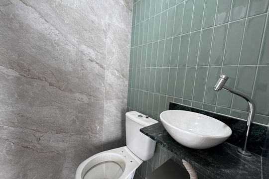 Lavabo de apartamento para alugar com 1 quarto, 38m² em Centro, Osasco