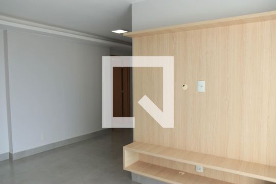 Sala de apartamento para alugar com 3 quartos, 80m² em Setor Leste Universitário, Goiânia