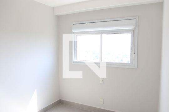 Quarto 01 de apartamento para alugar com 3 quartos, 80m² em Setor Leste Universitário, Goiânia
