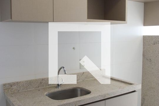 Cozinha e Área de Serviço de apartamento para alugar com 3 quartos, 80m² em Setor Leste Universitário, Goiânia