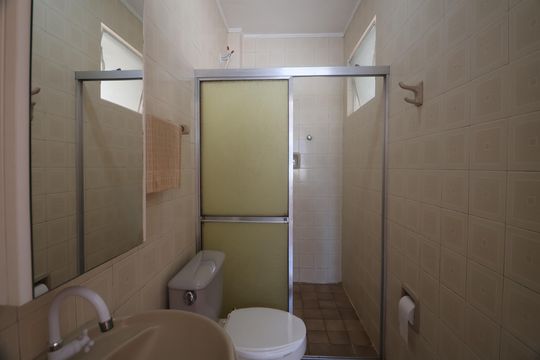 Banheiro de apartamento para alugar com 1 quarto, 34m² em Centro, Canoas