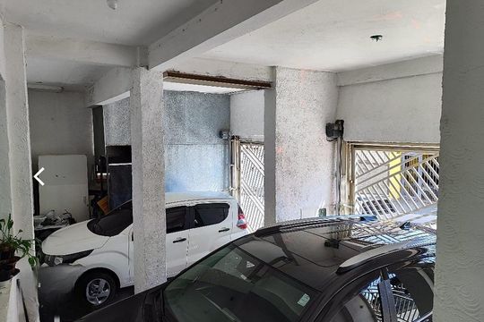 Garagem de casa à venda com 4 quartos, 180m² em Vila Continental, São Paulo