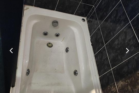 Banheiro 1 de casa à venda com 4 quartos, 180m² em Vila Continental, São Paulo