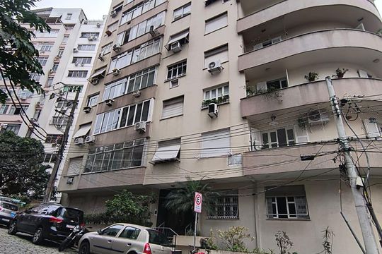 Área externa de apartamento para alugar com 2 quartos, 80m² em Copacabana, Rio de Janeiro