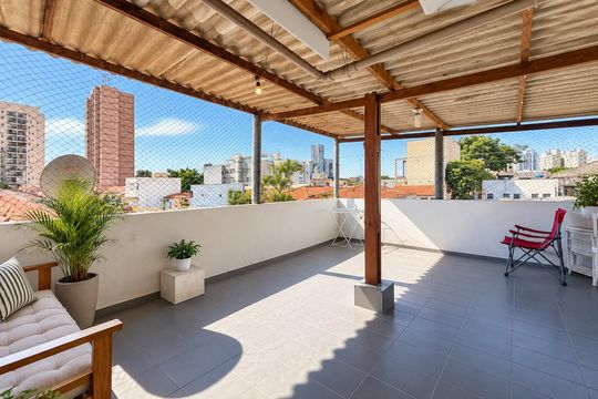 Varanda de casa à venda com 3 quartos, 141m² em Bom Retiro, São Paulo