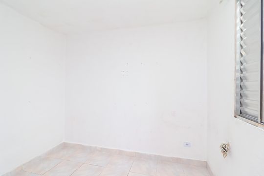 Quarto 1 de apartamento para alugar com 2 quartos, 50m² em Vila Jacuí, São Paulo