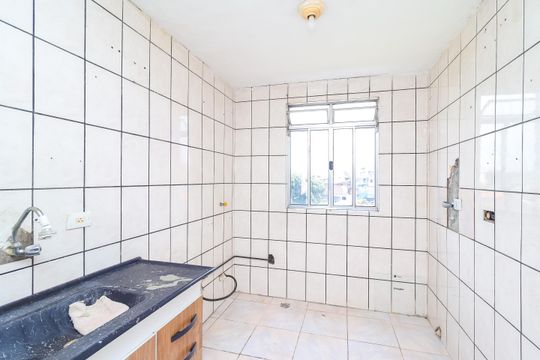 Cozinha e Área de Serviço de apartamento para alugar com 2 quartos, 50m² em Vila Jacuí, São Paulo