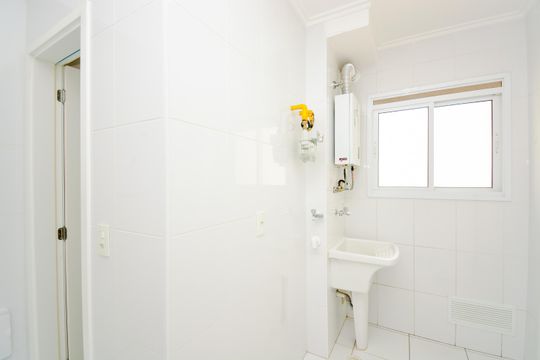 Área de Serviço de apartamento para alugar com 3 quartos, 119m² em Jardim Tabatinga, Guarulhos