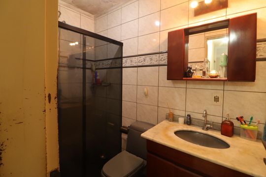 Banheiro de apartamento para alugar com 2 quartos, 60m² em Jardim Pauliceia, Campinas