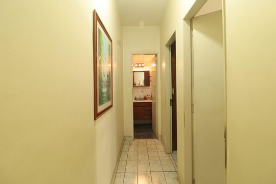 Corredor de apartamento para alugar com 2 quartos, 60m² em Jardim Pauliceia, Campinas