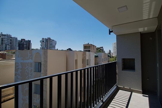 Sacada de apartamento à venda com 2 quartos, 69m² em São Francisco, Curitiba