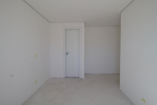 Suíte de apartamento à venda com 2 quartos, 69m² em São Francisco, Curitiba