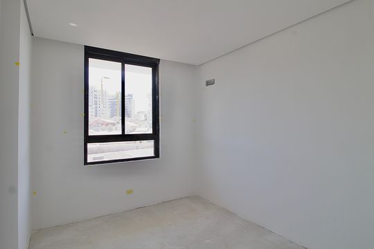 Apartamento à venda com 2 quartos, 69m² em São Francisco, Curitiba