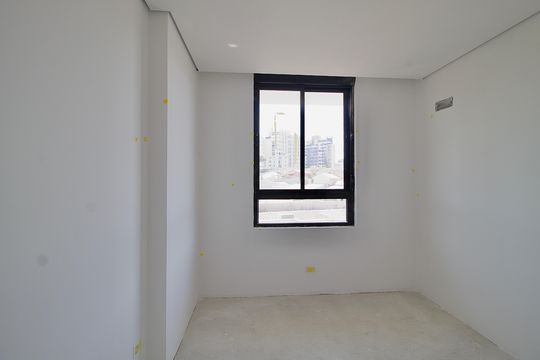 Apartamento à venda com 2 quartos, 69m² em São Francisco, Curitiba