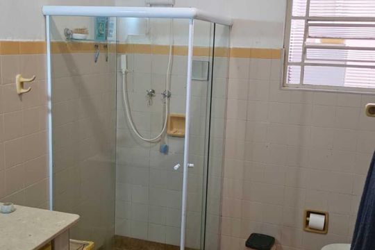 Banheiro de casa à venda com 2 quartos, 88m² em Vila Maria, Campinas