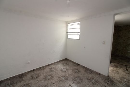 Quarto  de casa para alugar com 1 quarto, 33m² em Vila Buenos Aires, São Paulo
