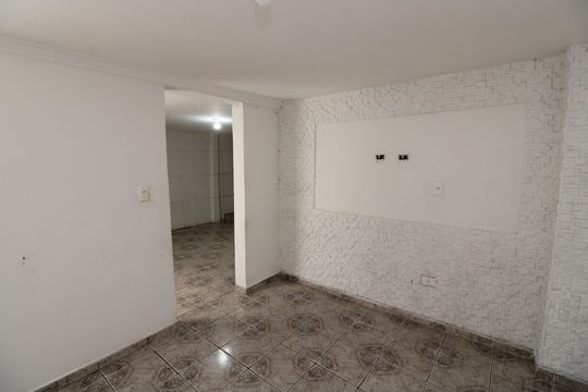 Quarto  de casa para alugar com 1 quarto, 33m² em Vila Buenos Aires, São Paulo