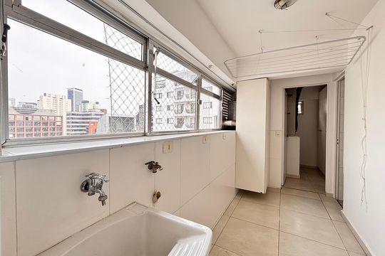 Área de Serviço de apartamento à venda com 2 quartos, 122m² em Vila Olímpia, São Paulo