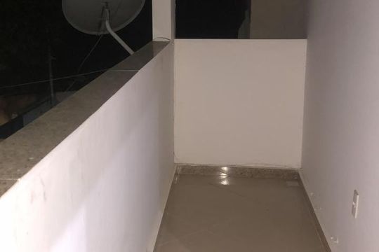 Varanda de casa de condomínio para alugar com 1 quarto, 40m² em Vargem Grande, Rio de Janeiro
