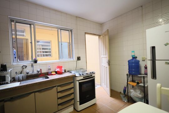 Cozinha de casa à venda com 2 quartos, 75m² em Vila Lageado, São Paulo