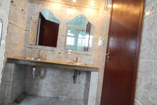 Banheiro da Suíte de casa à venda com 3 quartos, 1530m² em Recanto do Poeta I, Lagoa Santa
