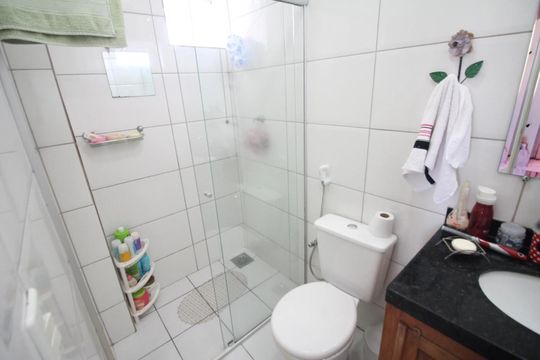 Banheiro de apartamento para alugar com 2 quartos, 70m² em Riacho das Pedras, Contagem