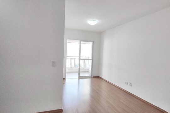 Sala de apartamento para alugar com 2 quartos, 66m² em Olímpico, São Caetano do Sul