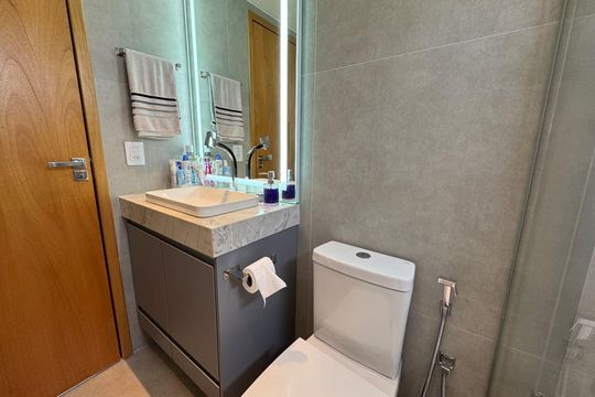 Banheiro Suíte de apartamento à venda com 2 quartos, 60m² em Jardim América, Goiânia