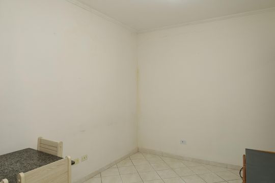 Sala de casa à venda com 2 quartos, 80m² em Itaquera, São Paulo