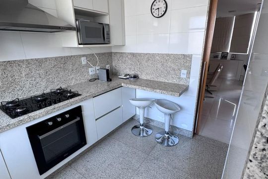 Cozinha de apartamento à venda com 3 quartos, 108m² em Buritis, Belo Horizonte