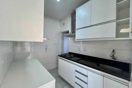 Apartamento para alugar com 2 quartos, 75m² em Cambuí, Campinas
