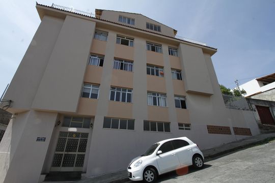 Fachada de apartamento à venda com 3 quartos, 196m² em Alto Caiçaras, Belo Horizonte
