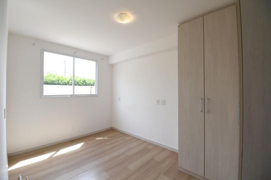 Suíte de apartamento à venda com 2 quartos, 86m² em Cajuru, Curitiba
