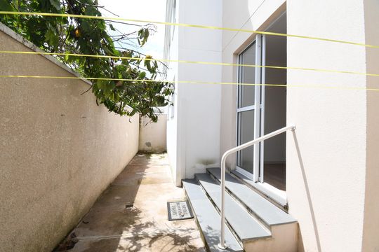 Varanda de apartamento à venda com 2 quartos, 86m² em Cajuru, Curitiba