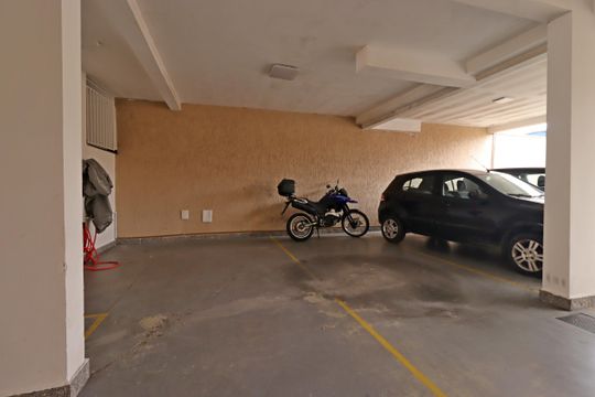 Garagem de apartamento à venda com 2 quartos, 101m² em Parque das Nações, Santo André
