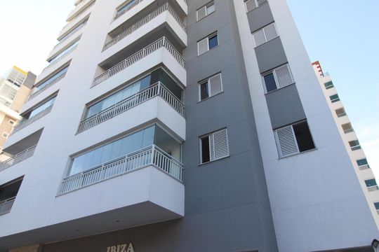 Fachada do Prédio de apartamento para alugar com 2 quartos, 74m² em Parque Residencial Aquarius, São José dos Campos