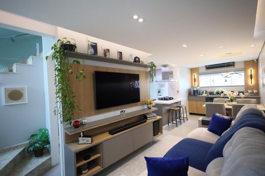 Casa de Condomínio à venda com 3 quartos, 134m² em Km 18, Osasco