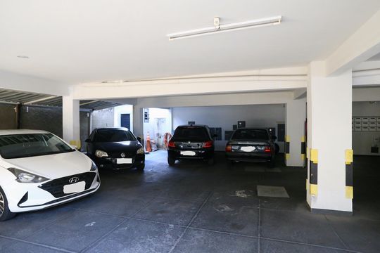 Garagem de apartamento à venda com 4 quartos, 141m² em Colégio Batista, Belo Horizonte