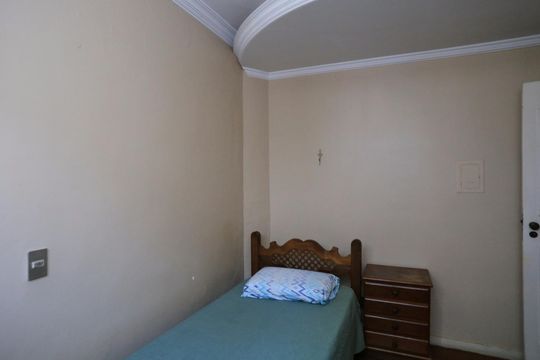 Sala/Quarto de apartamento à venda com 4 quartos, 141m² em Colégio Batista, Belo Horizonte