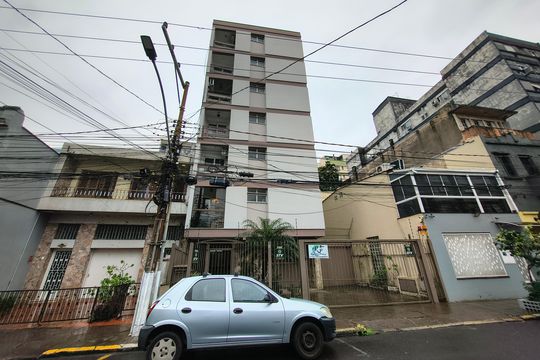 Fachada de apartamento para alugar com 1 quarto, 55m² em Centro Histórico, Porto Alegre
