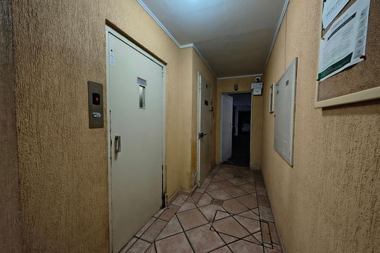 Hall de entrada  de apartamento para alugar com 1 quarto, 55m² em Centro Histórico, Porto Alegre