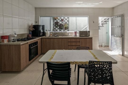 Casa à venda com 6 quartos, 250m² em Jardim Felicidade (zona Oeste), São Paulo