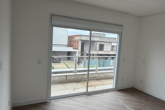 Casa de Condomínio à venda com 4 quartos, 272m² em Jardim Ypê, Paulínia