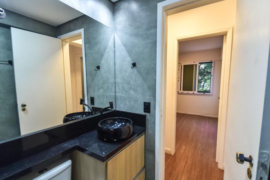 Banheiro social de apartamento para alugar com 3 quartos, 78m² em Ipiranga, São Paulo